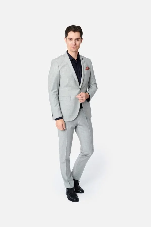Costum gri deschis slim-fit